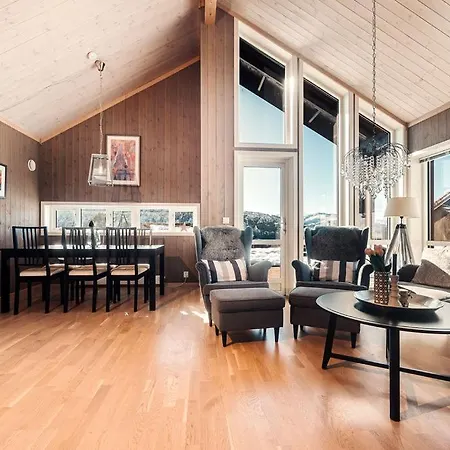 別荘 Harevadet 211 *